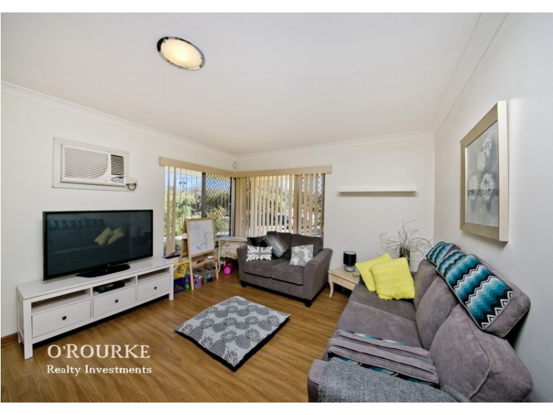 23 b Brendon Way, Karrinyup WA 6018