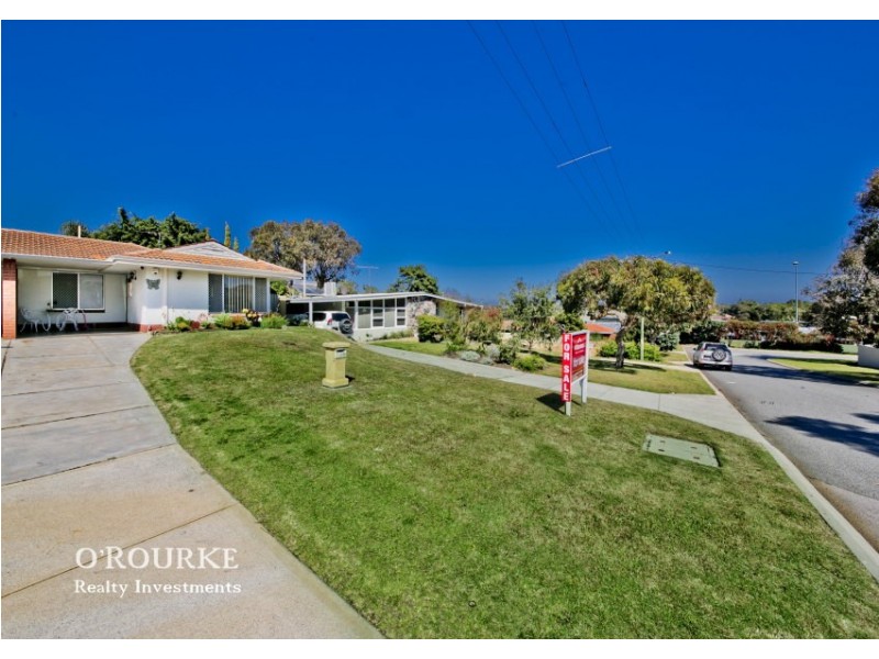 23 b Brendon Way, Karrinyup WA 6018