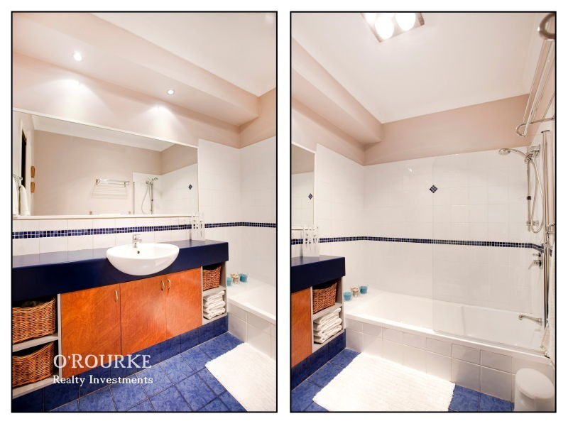 2 Gwelup Street, Karrinyup WA 6018