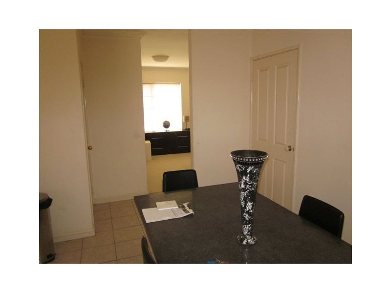 253a Woodside Street, Doubleview WA 6018