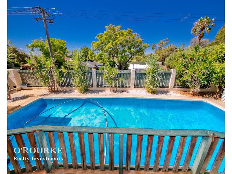 11 Panton Crescent, Karrinyup WA 6018