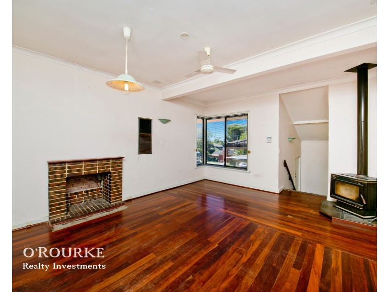 11 Panton Crescent, Karrinyup WA 6018