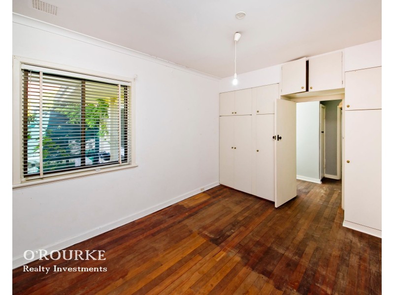 11 Panton Crescent, Karrinyup WA 6018