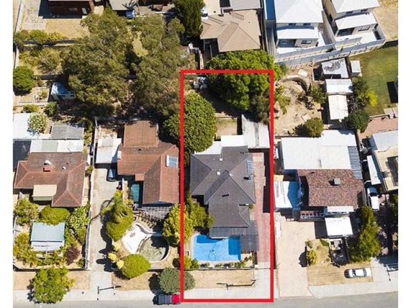 11 Panton Crescent, Karrinyup WA 6018