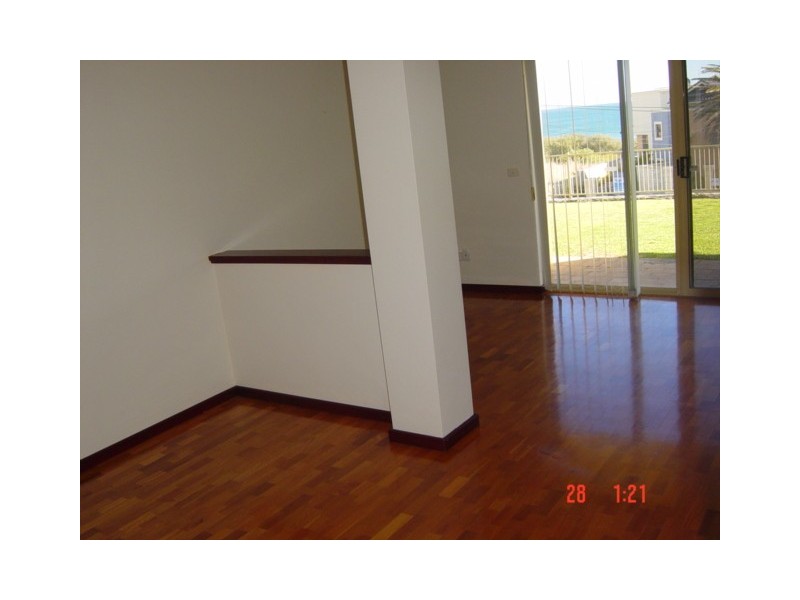 8/260 West Coast Highway, Scarborough WA 6019