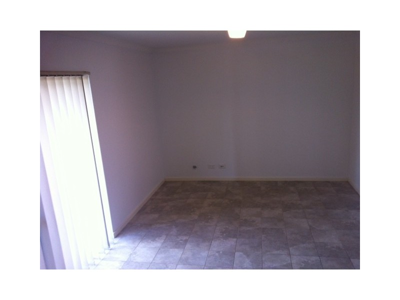 17/15 Sydenham Street, Rivervale WA 6103