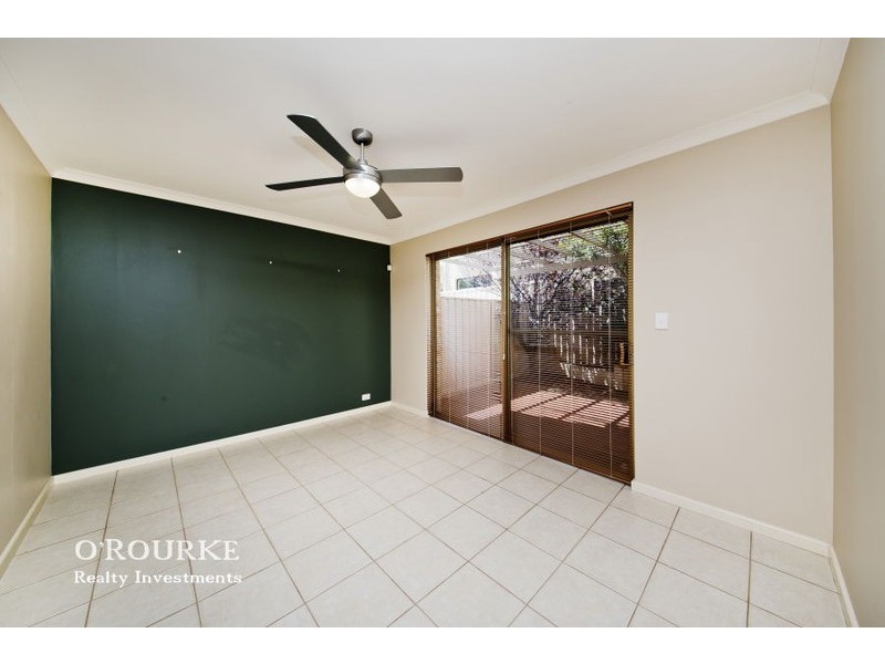 18 Knave Lane, Innaloo WA 6018