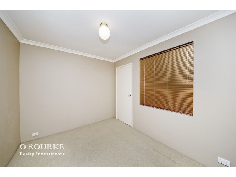 18 Knave Lane, Innaloo WA 6018