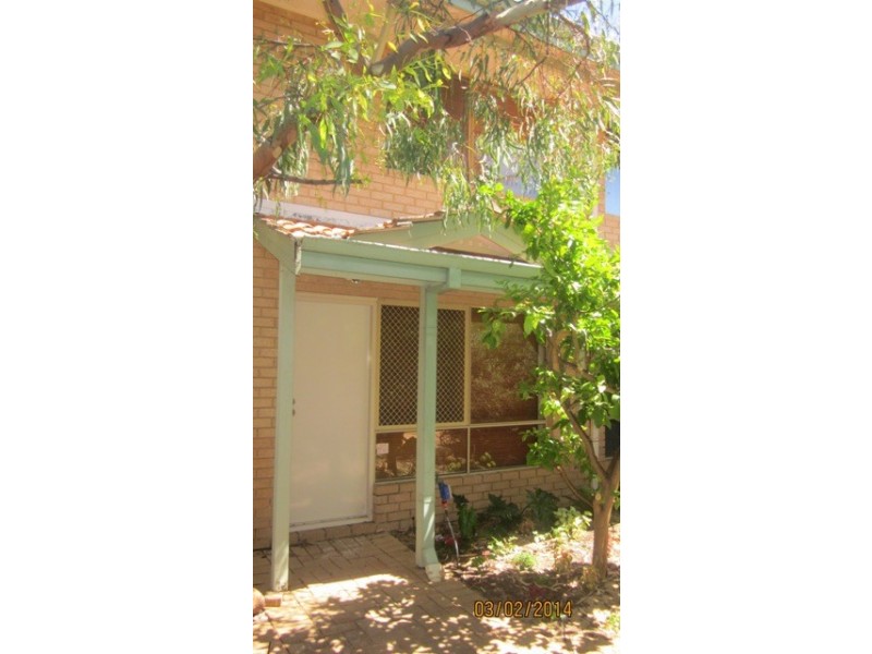 15/17 Cayley Street, Glendalough WA 6016