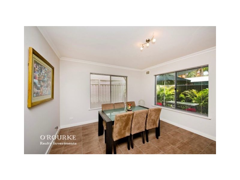 132C Odin Road, Innaloo WA 6018