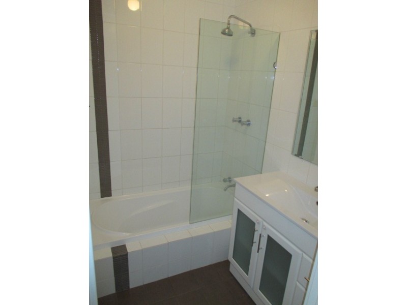 5A Shakespeare Ave, Balcatta WA 6021