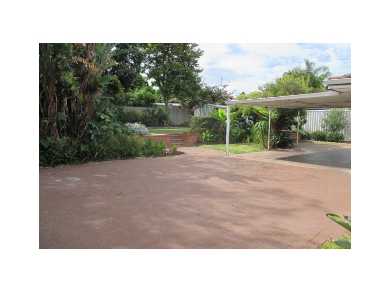 52 Grey Road, Padbury WA 6025