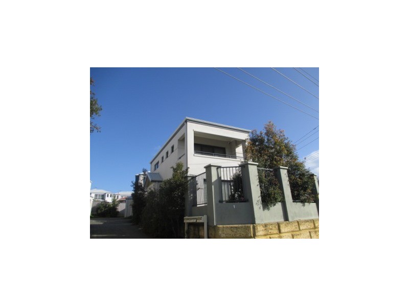 1a Bowra Avenue, Woodlands WA 6018