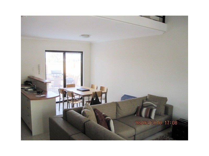 2/20 Subiaco Road, Subiaco WA 6008