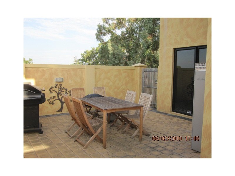 2/20 Subiaco Road, Subiaco WA 6008