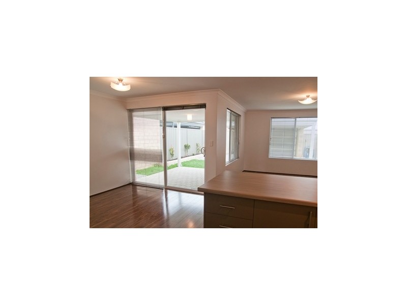 11 Harrison Lane, Madeley WA 6065