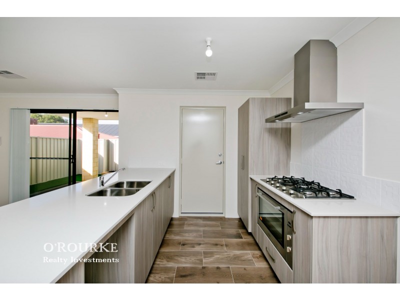 141B Woodside Street, Doubleview WA 6018