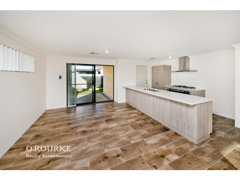 141B Woodside Street, Doubleview WA 6018