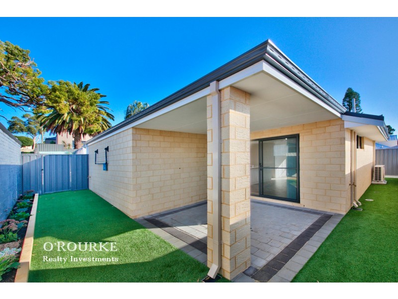 141B Woodside Street, Doubleview WA 6018
