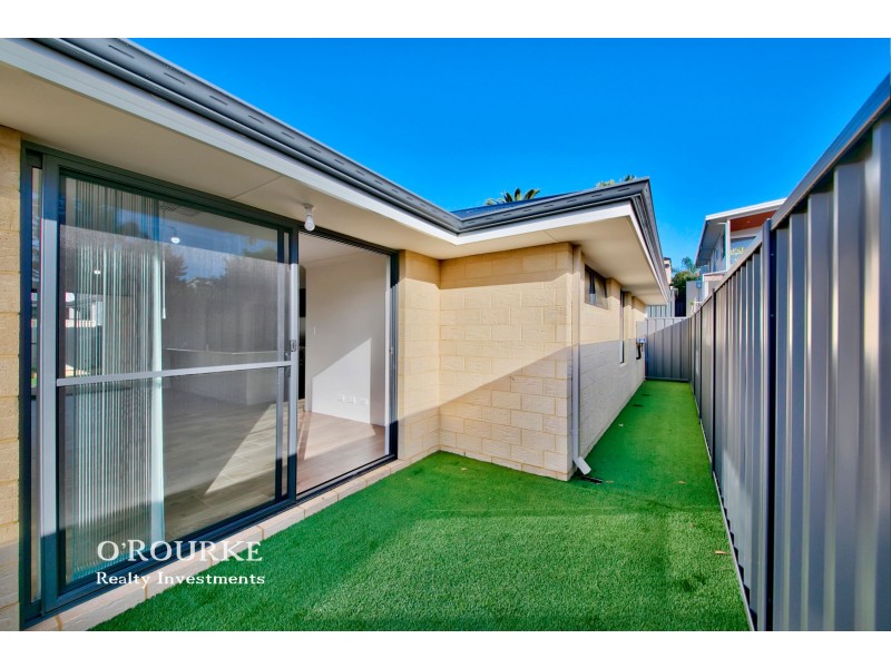 141B Woodside Street, Doubleview WA 6018