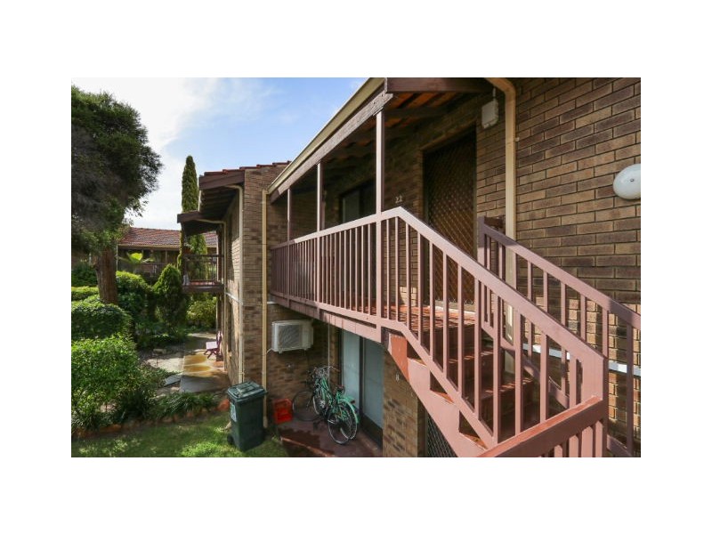 22/16 GWENYFRED STREET, Kensington WA 6151