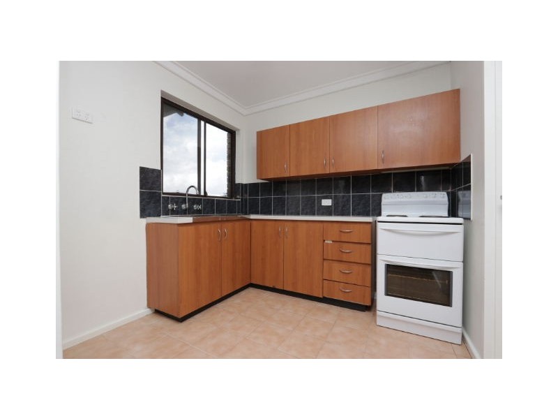 22/16 GWENYFRED STREET, Kensington WA 6151