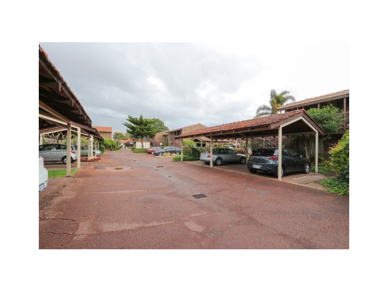 22/16 GWENYFRED STREET, Kensington WA 6151