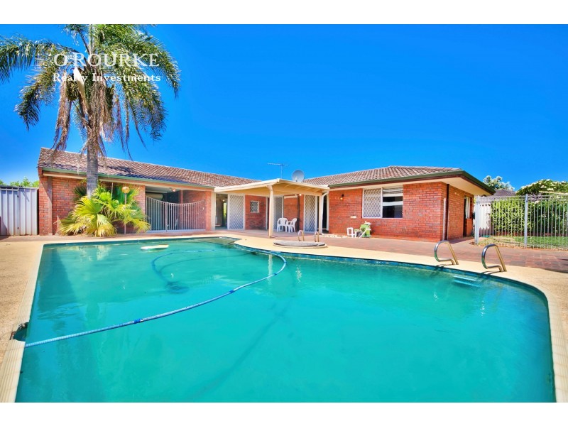 15 Megiddo Way, Duncraig WA 6023