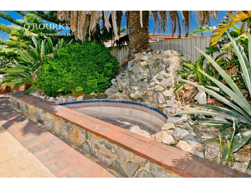 15 Megiddo Way, Duncraig WA 6023