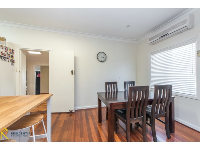 30 Geneff Street, Innaloo WA 6018
