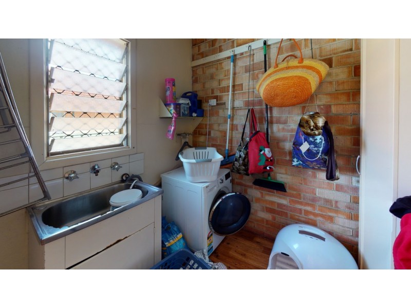 30 Geneff Street, Innaloo WA 6018