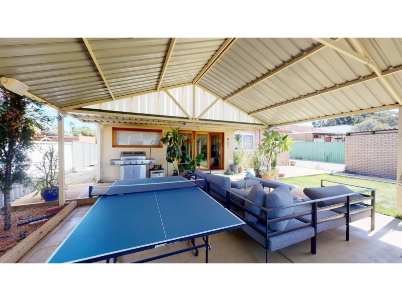 30 Geneff Street, Innaloo WA 6018