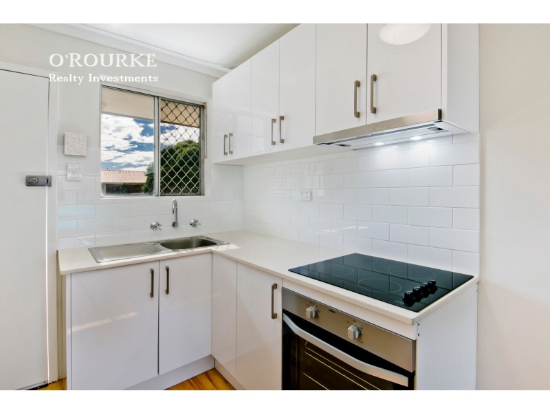 17/29 Heard Way, Glendalough WA 6016