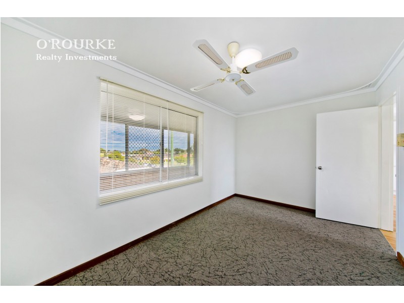 17/29 Heard Way, Glendalough WA 6016