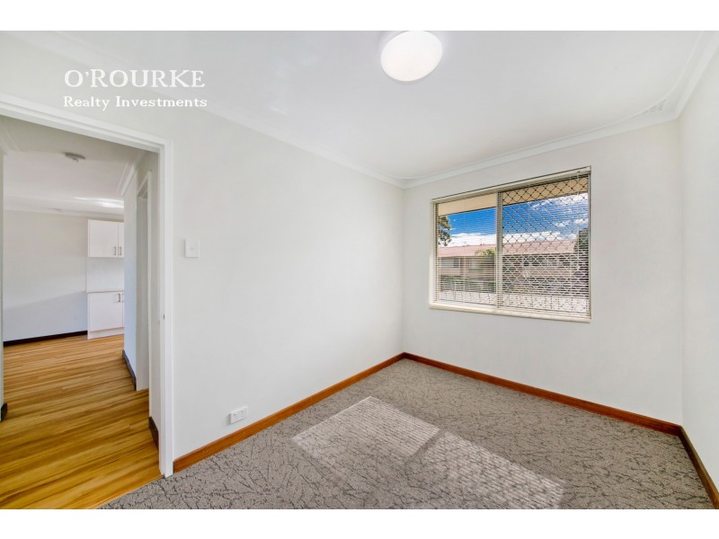 17/29 Heard Way, Glendalough WA 6016