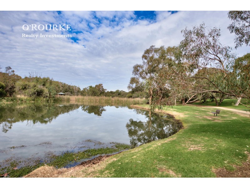 17/29 Heard Way, Glendalough WA 6016