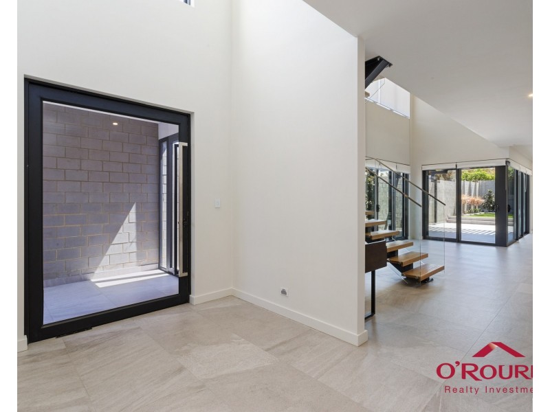 39 Gwelup Street, Karrinyup WA 6018