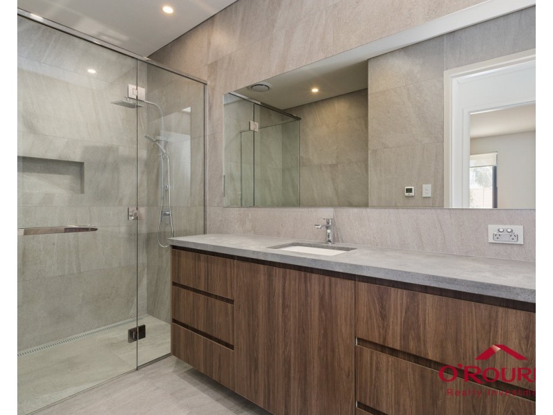 39 Gwelup Street, Karrinyup WA 6018