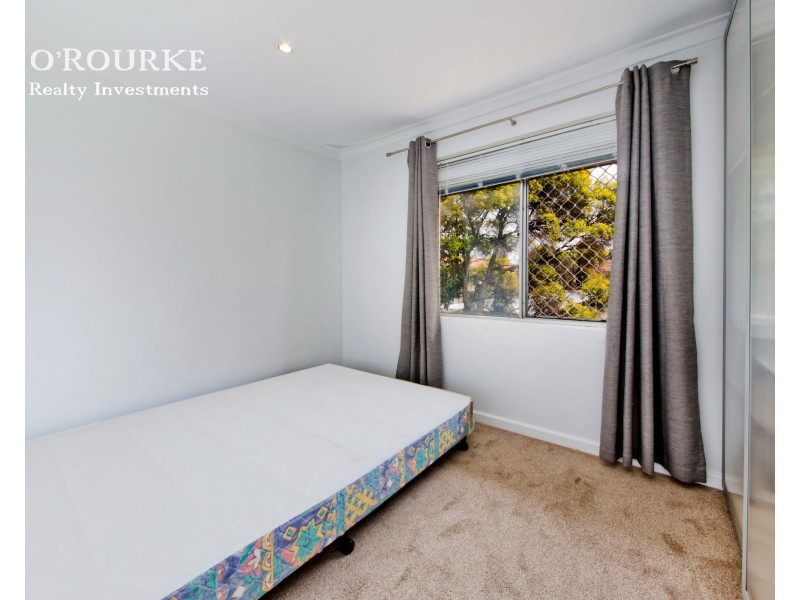 34/29 Heard Way, Glendalough WA 6016