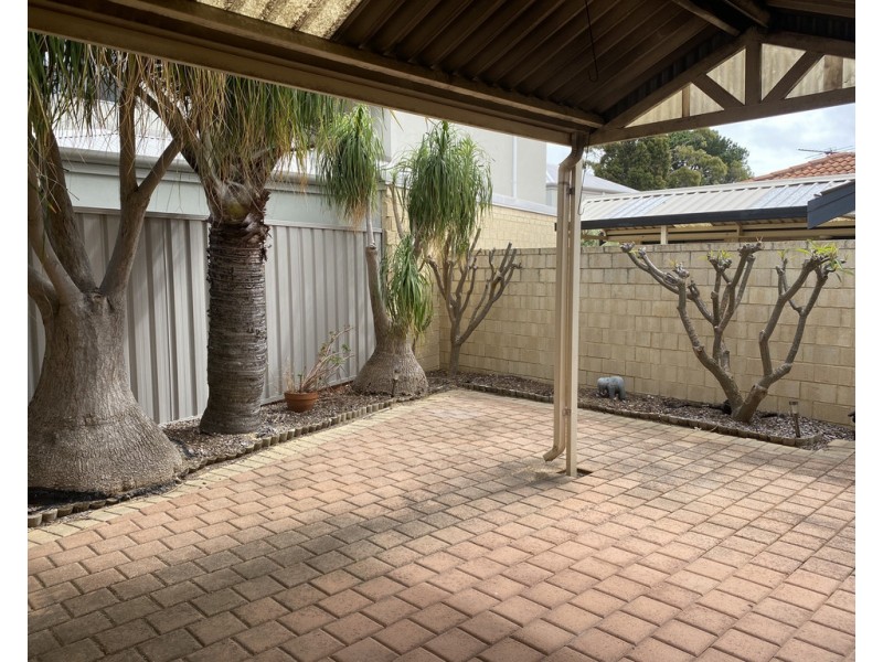 32b Selina Street, Innaloo WA 6018