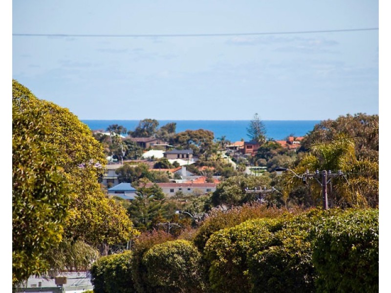 5/31-33 Bower Street, Doubleview WA 6018