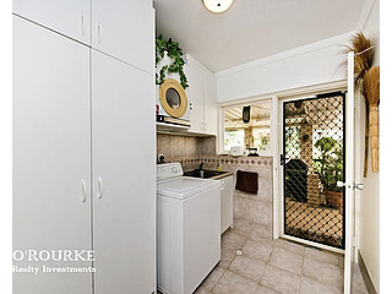 1 Gladman Way, Karrinyup WA 6018