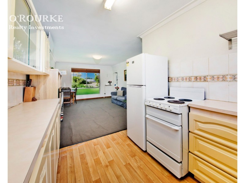 61/20 Ellerby Street, Glendalough WA 6016