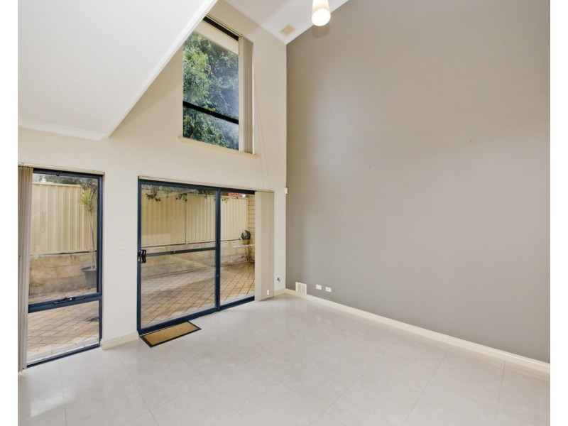 85b Barnes Street, Innaloo WA 6018