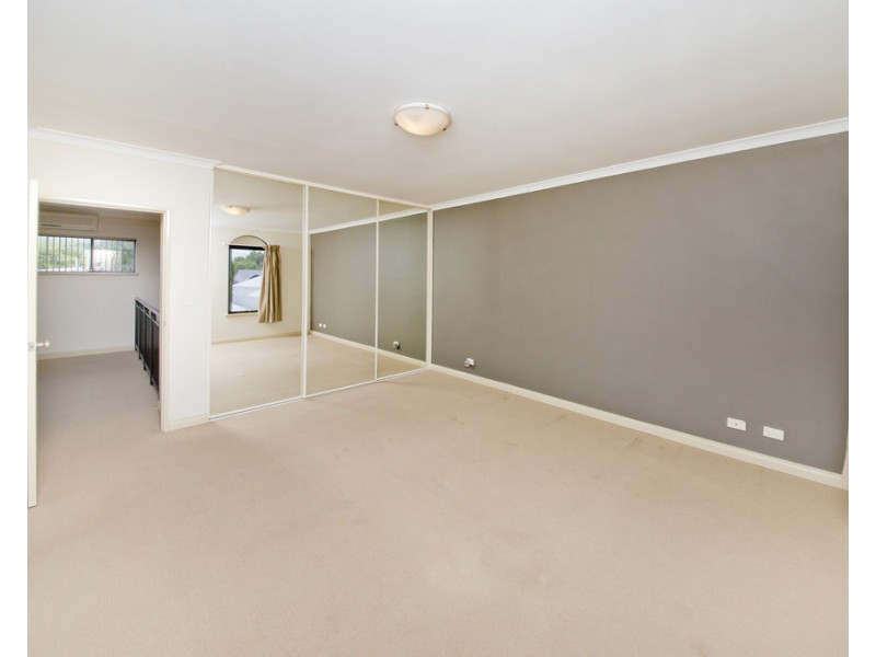 85b Barnes Street, Innaloo WA 6018