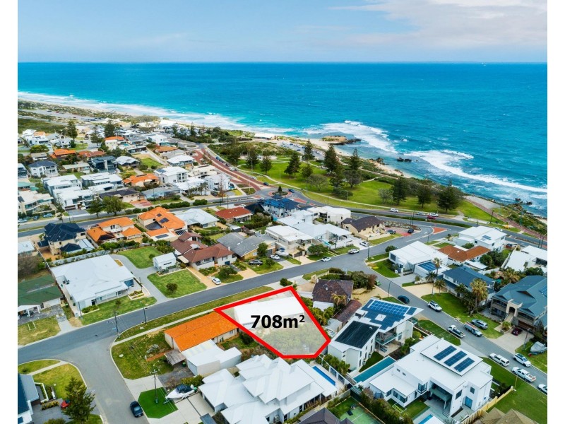 13 Kathleen Street, Trigg WA 6029