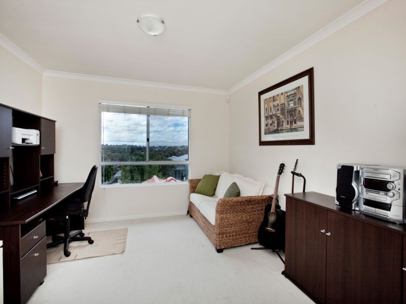 14 Haysom Street, Trigg WA 6029