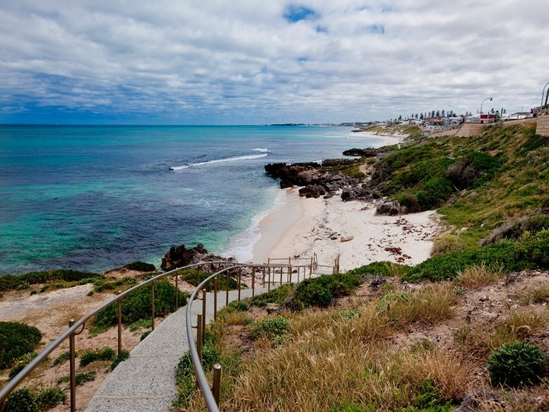 14 Haysom Street, Trigg WA 6029