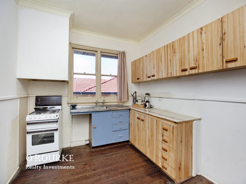 128 Holbeck Street, Doubleview WA 6018