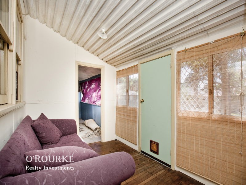 128 Holbeck Street, Doubleview WA 6018